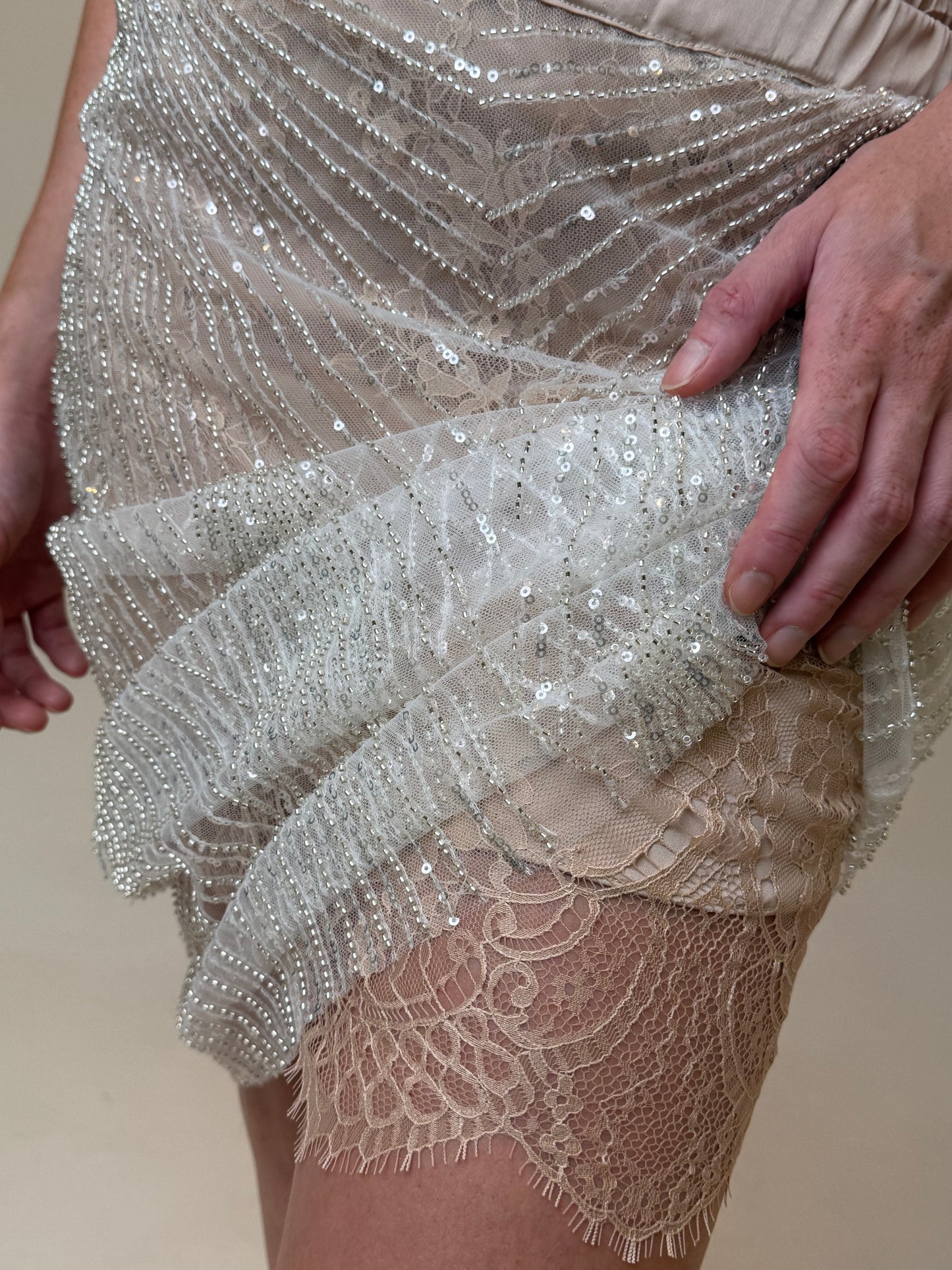 ÉTOILE SILVER BEADED LACE SKIRT