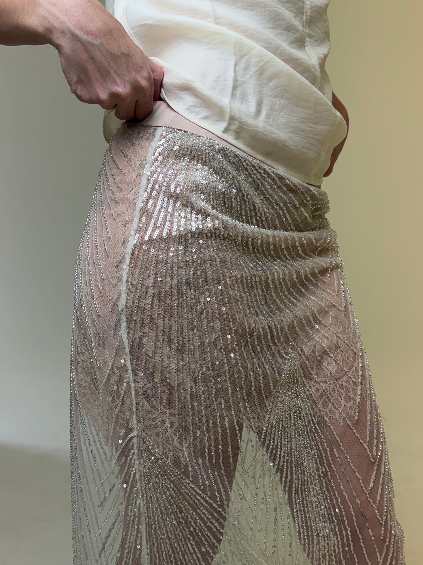 ÉTOILE SILVER BEADED LACE SKIRT