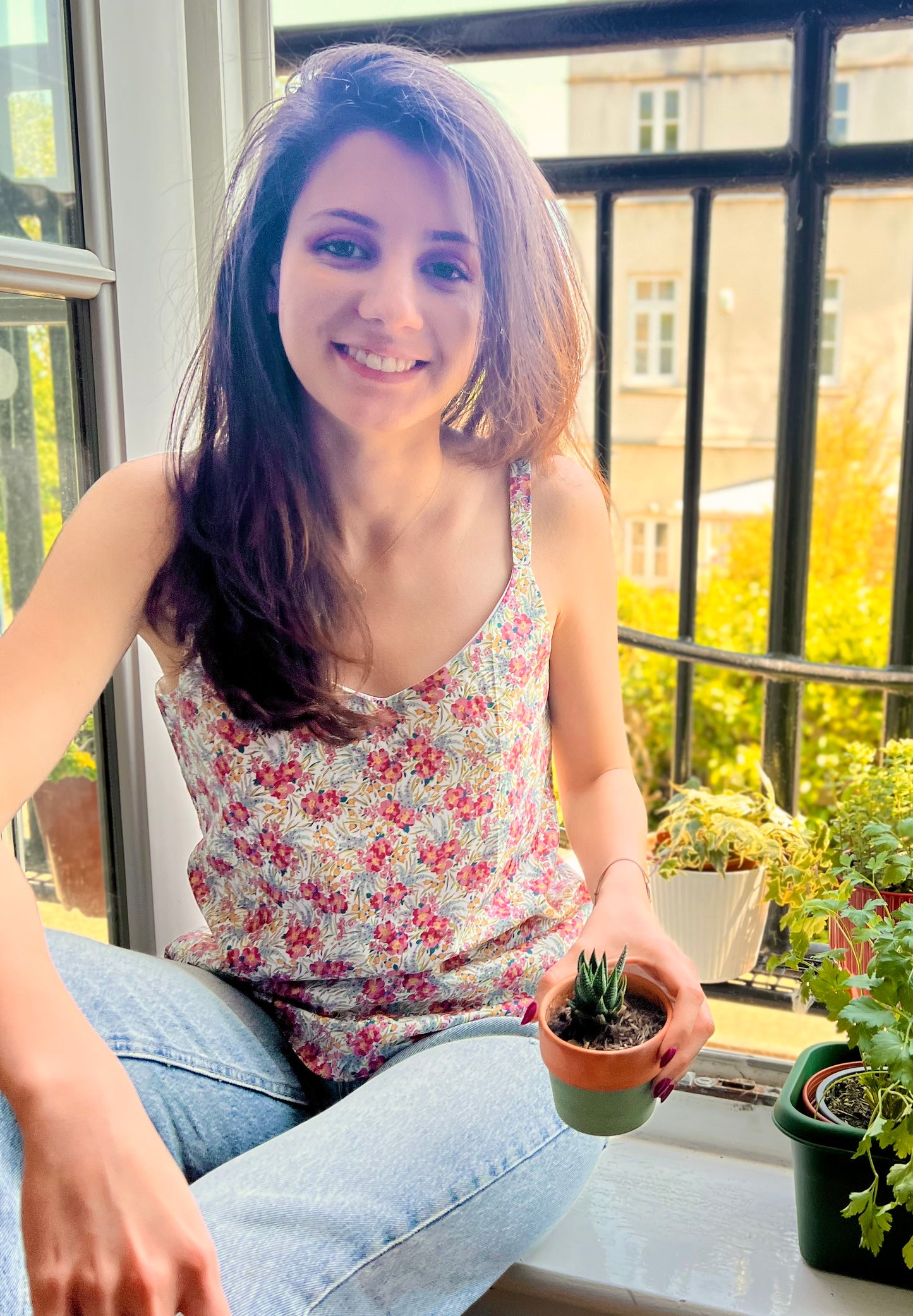 LIBERTY PRINT V-NECK CAMI TOP