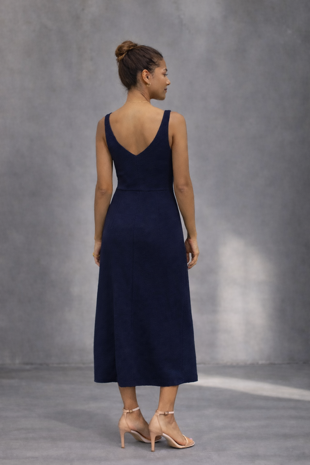 ALINA CUT-OUT KNOT DRESS