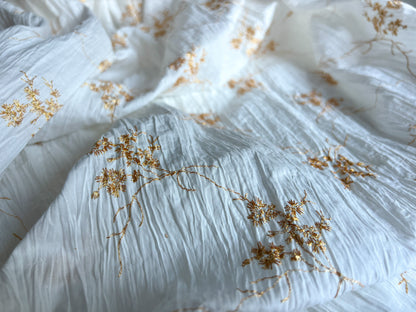 SARA EMBROIDERED TOP