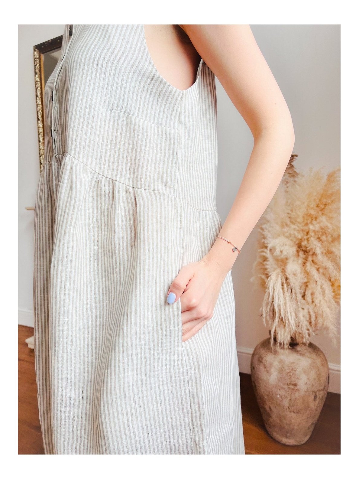 LINEN DRESS